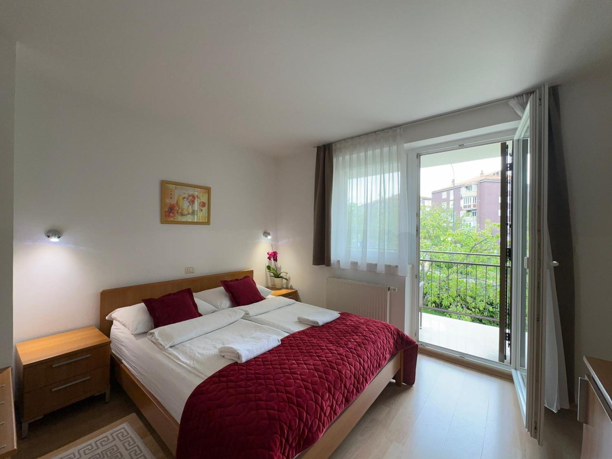 Garni Hotel Keltika Изола Екстериор снимка