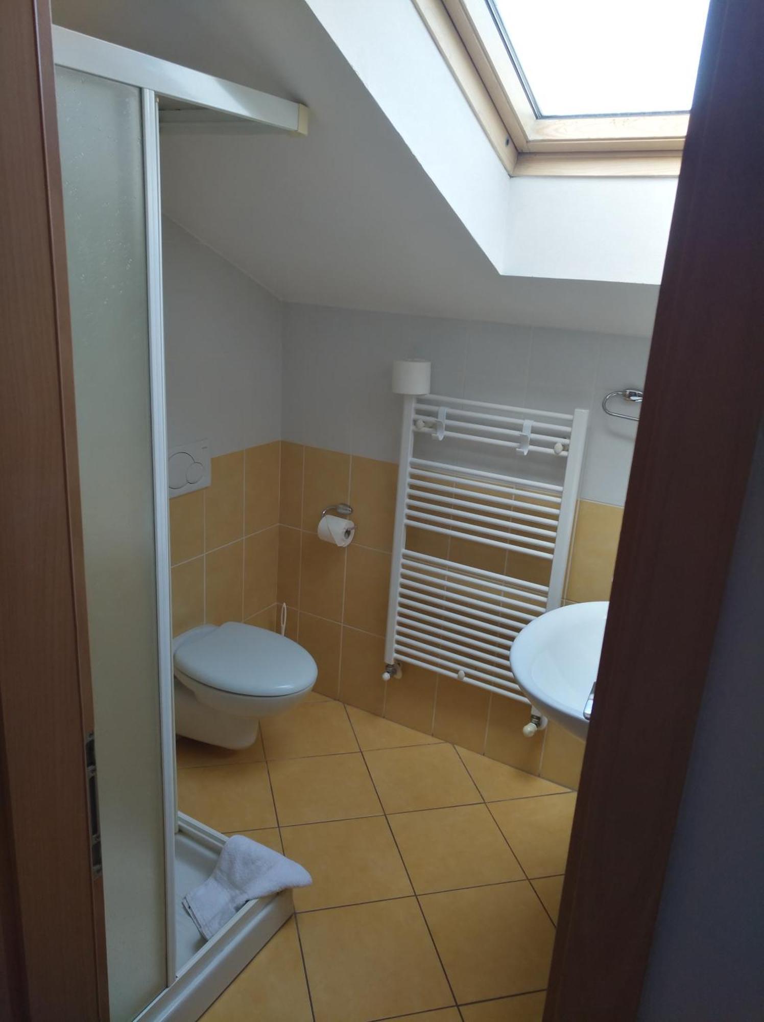 Garni Hotel Keltika Изола Екстериор снимка